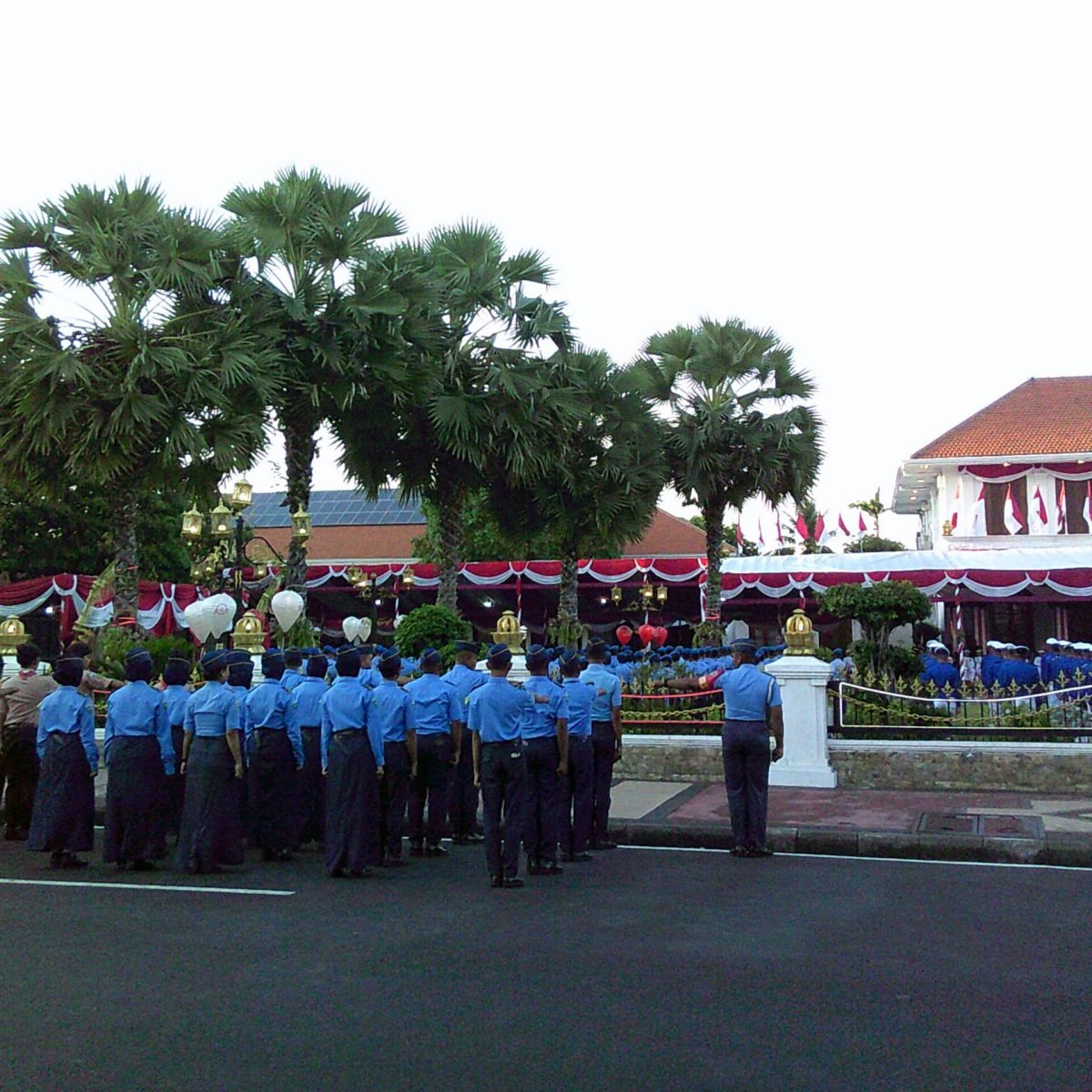 hobi-industri-YqOx65lGlOQ-unsplash